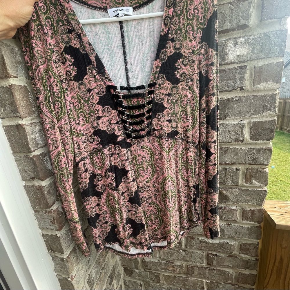 William Rast long sleeve top - Picture 2 of 7